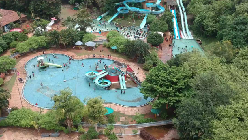 Dream World Water Park Kolhapur